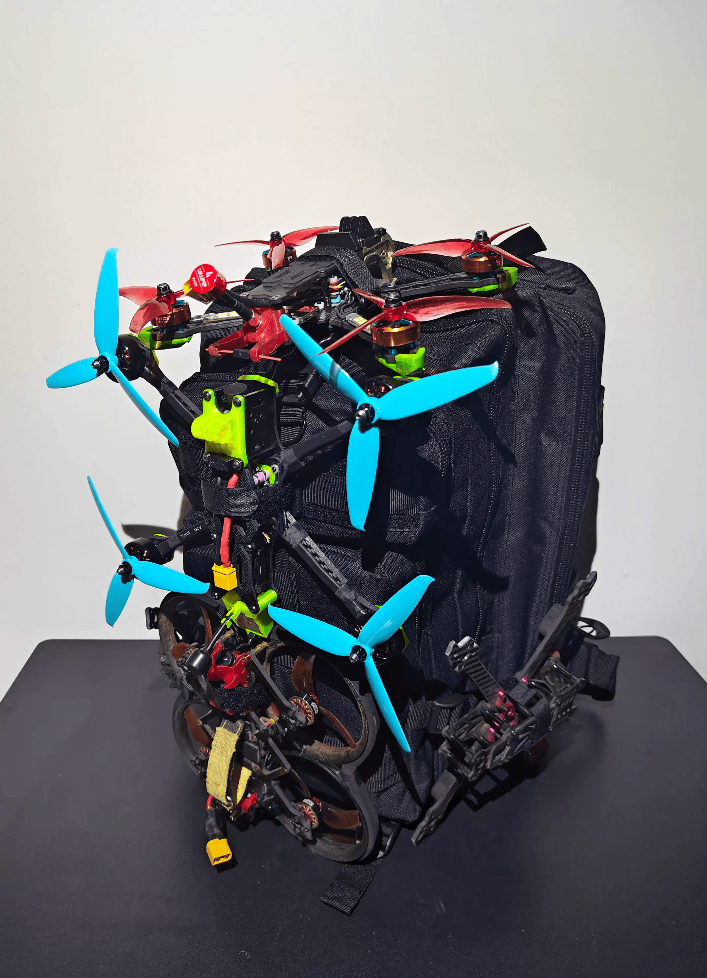 FPV Backpack Military Hang 4-5 - مراجعة Fpv Drone Tool Kit وسعره
