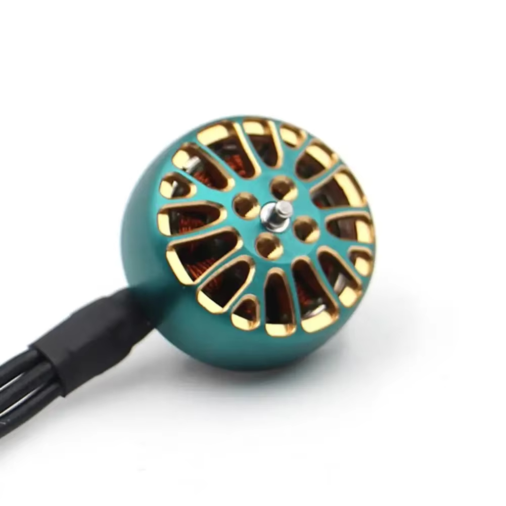 LANNRC 1404 Plus 4600kv  3800k - مراجعة Fpv Drone Kit وسعره